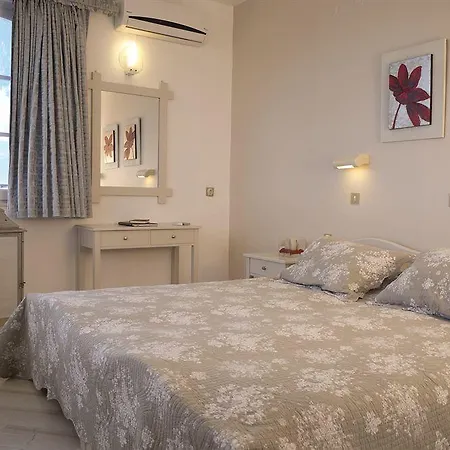 Sonia 4* Hersonissos (Crete)