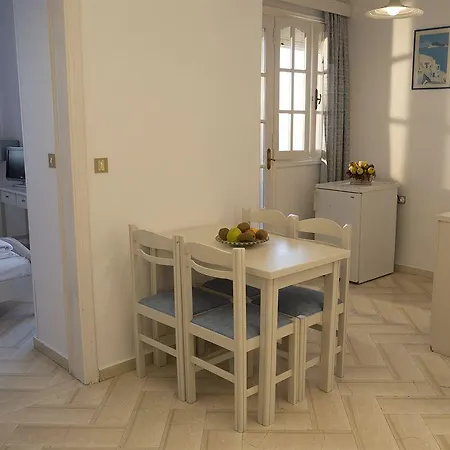 Sonia Aparthotel 4*