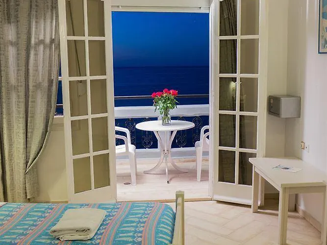 Sonia Apartmanhotel Herszonisszosz